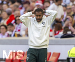 26.04.2026, Fussball 1. Bundesliga 2025/2026, 31.Spieltag, VfB Stuttgart - SV Werder Bremen, in der MHP-Arena Stuttgart, Trainer Daniel Thioune (Werder Bremen) in Rage an der Seitenlinie. 