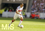 26.04.2026, Fussball 1. Bundesliga 2025/2026, 31.Spieltag, VfB Stuttgart - SV Werder Bremen, in der MHP-Arena Stuttgart, Jamie Leweling (Stuttgart) am Ball 