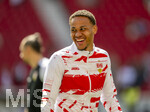 26.04.2026, Fussball 1. Bundesliga 2025/2026, 31.Spieltag, VfB Stuttgart - SV Werder Bremen, in der MHP-Arena Stuttgart, Nikolas Nartey (Stuttgart) beim Aufwärmen 