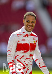 26.04.2026, Fussball 1. Bundesliga 2025/2026, 31.Spieltag, VfB Stuttgart - SV Werder Bremen, in der MHP-Arena Stuttgart, Nikolas Nartey (Stuttgart) zeigt die Zunge beim Aufwärmen 