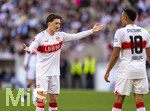 26.04.2026, Fussball 1. Bundesliga 2025/2026, 31.Spieltag, VfB Stuttgart - SV Werder Bremen, in der MHP-Arena Stuttgart, Angelo Stiller (Stuttgart) unzufrieden mit Jamie Leweling (Stuttgart) 