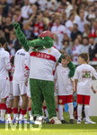 26.04.2026, Fussball 1. Bundesliga 2025/2026, 31.Spieltag, VfB Stuttgart - SV Werder Bremen, in der MHP-Arena Stuttgart, VfB Maskottchen Fritzle beim Einlauf mit den Eskortkindern.