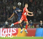 28.04.2026, Fussball UEFA Championsleague 2025/2026: Halbfinale Hinspiel,  Paris St. Germain - FC Bayern München, im Stadion Parc de Princes in Paris (Frankreich). v.l. Willian Pacho (FC Paris Saint-Germain) gegen Josip Stanisic (Bayern München) 
  

