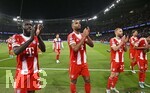 28.04.2026, Fussball UEFA Championsleague 2025/2026: Halbfinale Hinspiel,  Paris St. Germain - FC Bayern München, im Stadion Parc de Princes in Paris (Frankreich). Die Bayern Spieler nach dem Spiel v.l. Dayot Upamecano (FC Bayern München), Jonathan Tah (FC Bayern München), Konrad Laimer (FC Bayern München) und Luis Diaz (FC Bayern München) 

