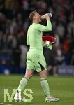 28.04.2026, Fussball UEFA Championsleague 2025/2026: Halbfinale Hinspiel,  Paris St. Germain - FC Bayern München, im Stadion Parc de Princes in Paris (Frankreich). Torwart Manuel Neuer (FC Bayern München) iat nach dem Spiel nachdenklich.
  

