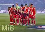 28.04.2026, Fussball UEFA Championsleague 2025/2026: Halbfinale Hinspiel,  Paris St. Germain - FC Bayern München, im Stadion Parc de Princes in Paris (Frankreich). Mannschaftsfoto, Alphonso Davies (FC Bayern München), Torwart Manuel Neuer (FC Bayern München), Dayot Upamecano (FC Bayern München), Josip Stanisic (Bayern München), Jonathan Tah (FC Bayern München), Aleksandar Pavlovic (Bayern München) , Michael Olise (FC Bayern München), Jamal Musiala (Bayern München), Harry Kane (FC Bayern München), Joshua Kimmich (FC Bayern München), Luis Diaz (FC Bayern München)  
