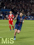 28.04.2026, Fussball UEFA Championsleague 2025/2026: Halbfinale Hinspiel,  Paris St. Germain - FC Bayern München, im Stadion Parc de Princes in Paris (Frankreich). Torjubel Khvicha Kvaratskhelia (FC Paris Saint-Germain) 
  
