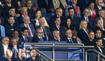 28.04.2026, Fussball UEFA Championsleague 2025/2026: Halbfinale Hinspiel,  Paris St. Germain - FC Bayern München, im Stadion Parc de Princes in Paris (Frankreich). Ehrentribüne, mit Präsident Nasser Al-Khelaifi (Paris St. Germain), Luis Campos (Sportlicher Berater, Paris SG), Präsident Herbert Hainer (FC Bayern), Vorstandsvorsitzender Jan-Christian Dreesen (FC Bayern München), 
