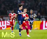 28.04.2026, Fussball UEFA Championsleague 2025/2026: Halbfinale Hinspiel,  Paris St. Germain - FC Bayern München, im Stadion Parc de Princes in Paris (Frankreich). Vitinha (FC Paris Saint-Germain) am Ball gegen Harry Kane (FC Bayern München) 