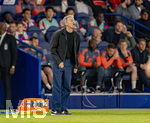 28.04.2026, Fussball UEFA Championsleague 2025/2026: Halbfinale Hinspiel,  Paris St. Germain - FC Bayern München, im Stadion Parc de Princes in Paris (Frankreich). Trainer Luis Enrique (FC Paris Saint-Germain) an der Seitenlinie.