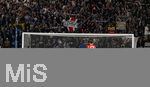 28.04.2026, Fussball UEFA Championsleague 2025/2026: Halbfinale Hinspiel,  Paris St. Germain - FC Bayern München, im Stadion Parc de Princes in Paris (Frankreich). Torschuss per Elfmeter zum 3:2 von Ousmane Dembele (FC Paris Saint-Germain) gegen Torwart Manuel Neuer (FC Bayern München) 