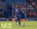 28.04.2026, Fussball UEFA Championsleague 2025/2026: Halbfinale Hinspiel,  Paris St. Germain - FC Bayern München, im Stadion Parc de Princes in Paris (Frankreich). Nuno Mendes (FC Paris Saint-Germain) 