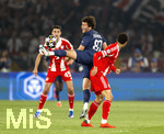 28.04.2026, Fussball UEFA Championsleague 2025/2026: Halbfinale Hinspiel,  Paris St. Germain - FC Bayern München, im Stadion Parc de Princes in Paris (Frankreich). Joao Neves (FC Paris Saint-Germain) gegen Jamal Musiala (Bayern München) 