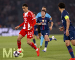 28.04.2026, Fussball UEFA Championsleague 2025/2026: Halbfinale Hinspiel,  Paris St. Germain - FC Bayern München, im Stadion Parc de Princes in Paris (Frankreich). li: Jamal Musiala (Bayern München) am Ball 