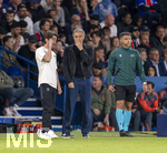 28.04.2026, Fussball UEFA Championsleague 2025/2026: Halbfinale Hinspiel,  Paris St. Germain - FC Bayern München, im Stadion Parc de Princes in Paris (Frankreich). Trainer Luis Enrique (re, FC Paris Saint-Germain) mit Co-Trainer Rafel Pol (Paris)