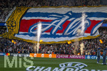 28.04.2026, Fussball UEFA Championsleague 2025/2026: Halbfinale Hinspiel,  Paris St. Germain - FC Bayern München, im Stadion Parc de Princes in Paris (Frankreich). Choreografie der Pariser Fans vor dem Anpfiff. 