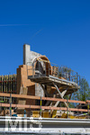 02.05.2026, Bad Wörishofen (Unterallgäu), Baustelle Löwenbräu-Arkaden Bad Wörishofen, der Neubau der Firma Glass aus Mindelheim kommt zügig voran, das Untergeschoss ist schon gut zu erkennen mit dem Rundbau. Neben Wohnungen und Gastronomie und Tiefgaragen entsteht ein Ort der Begegnung im Herzen von Bad Wörishofen.  
