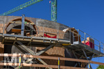 02.05.2026, Bad Wörishofen (Unterallgäu), Baustelle Löwenbräu-Arkaden Bad Wörishofen, der Neubau der Firma Glass aus Mindelheim kommt zügig voran, das Untergeschoss ist schon gut zu erkennen mit dem Rundbau. Neben Wohnungen und Gastronomie und Tiefgaragen entsteht ein Ort der Begegnung im Herzen von Bad Wörishofen.  
