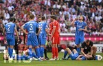 02.05.2026, Fussball Bundesliga 2025/2026, 32.Spieltag, FC Bayern München - 1.FC Heidenheim, in der Allianz-Arena München,   
Am Boden liegen zwei Heidenheimer v.l. Niklas Dorsch (1. FC Heidenheim 1846) und Marvin Pieringer (1. FC Heidenheim 1846) 

