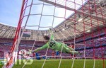 02.05.2026, Fussball Bundesliga 2025/2026, 32.Spieltag, FC Bayern München - 1.FC Heidenheim, in der Allianz-Arena München,   Torwart Jonas Urbig (FC Bayern München) geschlagen beim 0:1 Budu Zivzivadze (1. FC Heidenheim 1846) der Torschütze.


