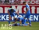 02.05.2026, Fussball Bundesliga 2025/2026, 32.Spieltag, FC Bayern München - 1.FC Heidenheim, in der Allianz-Arena München,   
Budu Zivzivadze (1. FC Heidenheim 1846)  jubelt nach dem 2:3 mit seinen Kollegen

