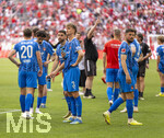 02.05.2026, Fussball Bundesliga 2025/2026, 32.Spieltag, FC Bayern München - 1.FC Heidenheim, in der Allianz-Arena München, nach dem Schlusspfiff, fassungslosigkeit bei Luca Kerber (1. FC Heidenheim 1846), Jan Schöppner (1. FC Heidenheim 1846), 