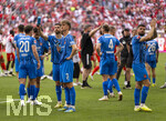 02.05.2026, Fussball Bundesliga 2025/2026, 32.Spieltag, FC Bayern München - 1.FC Heidenheim, in der Allianz-Arena München, nach dem Schlusspfiff, fassungslosigkeit bei Luca Kerber (1. FC Heidenheim 1846), Jan Schöppner (1. FC Heidenheim 1846), 