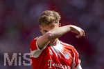 02.05.2026, Fussball Bundesliga 2025/2026, 32.Spieltag, FC Bayern München - 1.FC Heidenheim, in der Allianz-Arena München, Joshua Kimmich (FC Bayern München) nachdenklich 