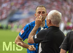 02.05.2026, Fussball Bundesliga 2025/2026, 32.Spieltag, FC Bayern München - 1.FC Heidenheim, in der Allianz-Arena München, Jonas Föhrenbach (1. FC Heidenheim 1846) muss an seiner verletzten Nase behandelt werden, nach einem Zusammenprall mit seinem Torwart hat er einen Nasenbeinbruch erlitten, es fliesst viel Blut. Der Teamarzt kümmert sich um ihn. 