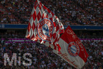 02.05.2026, Fussball Bundesliga 2025/2026, 32.Spieltag, FC Bayern München - 1.FC Heidenheim, in der Allianz-Arena München, Vereinsflagge auf dem Platz.