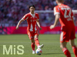 02.05.2026, Fussball Bundesliga 2025/2026, 32.Spieltag, FC Bayern München - 1.FC Heidenheim, in der Allianz-Arena München, Hiroki Ito (FC Bayern München) am Ball 