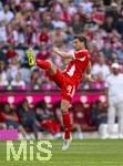 02.05.2026, Fussball Bundesliga 2025/2026, 32.Spieltag, FC Bayern München - 1.FC Heidenheim, in der Allianz-Arena München, Leon Goretzka (FC Bayern München) schuss