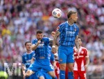 02.05.2026, Fussball Bundesliga 2025/2026, 32.Spieltag, FC Bayern München - 1.FC Heidenheim, in der Allianz-Arena München, Niklas Dorsch (1. FC Heidenheim 1846) Kopfball.