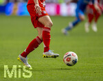 02.05.2026, Fussball Bundesliga 2025/2026, 32.Spieltag, FC Bayern München - 1.FC Heidenheim, in der Allianz-Arena München, Konrad Laimer (FC Bayern München) am Ball 