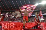 06.05.2026, Fussball UEFA Championsleague 2025/2026: Halbfinale Rückpiel,  FC Bayern München - Paris St. Germain, in der Allianz-Arena München, Die Bayern Fans feuern an
  

