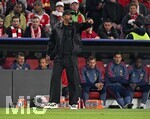06.05.2026, Fussball UEFA Championsleague 2025/2026: Halbfinale Rückpiel,  FC Bayern München - Paris St. Germain, in der Allianz-Arena München, Trainer Vincent Kompany (FC Bayern München) gestikuliert.
  

