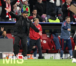 06.05.2026, Fussball UEFA Championsleague 2025/2026: Halbfinale Rückpiel,  FC Bayern München - Paris St. Germain, in der Allianz-Arena München, Trainer Vincent Kompany (FC Bayern München) regt sich auf
  

