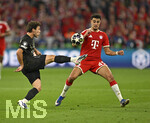 06.05.2026, Fussball UEFA Championsleague 2025/2026: Halbfinale Rückpiel,  FC Bayern München - Paris St. Germain, in der Allianz-Arena München, v.l. Joao Neves (FC Paris Saint-Germain) gegen Aleksandar Pavlovic (FC Bayern München) 
  

