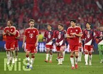 06.05.2026, Fussball UEFA Championsleague 2025/2026: Halbfinale Rückpiel,  FC Bayern München - Paris St. Germain, in der Allianz-Arena München, Die Bayern Spieler sind nach dem Spiel enttäuscht , v.l. Harry Kane (FC Bayern München), Joshua Kimmich (FC Bayern München), Tom Bischof (Bayern München), Min-jae Kim (Bayern München, Minjae Kim) und Hiroki Ito (FC Bayern München) 
  


