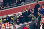 06.05.2026, Fussball UEFA Championsleague 2025/2026: Halbfinale Rückpiel,  FC Bayern München - Paris St. Germain, in der Allianz-Arena München, Frust nach dem Ausscheiden bei Präsident Herbert Hainer (FC Bayern), Vorstandsvorsitzender Jan-Christian Dreesen (FC Bayern München), auf der Tribüne.