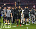 06.05.2026, Fussball UEFA Championsleague 2025/2026: Halbfinale Rückpiel,  FC Bayern München - Paris St. Germain, in der Allianz-Arena München, Frenetischer Jubel nach dem Schlusspfiff bei den Parisern zum erreichen des Finales, Marquinhos (FC Paris Saint-Germain) 
