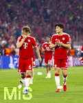 06.05.2026, Fussball UEFA Championsleague 2025/2026: Halbfinale Rückpiel,  FC Bayern München - Paris St. Germain, in der Allianz-Arena München, Frust bei den Bayernspielern nach dem Ausscheiden im Halbfinale, v.li: Joshua Kimmich (FC Bayern München), Min-jae Kim (Bayern München, Minjae Kim) 