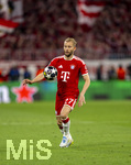 06.05.2026, Fussball UEFA Championsleague 2025/2026: Halbfinale Rückpiel,  FC Bayern München - Paris St. Germain, in der Allianz-Arena München, Konrad Laimer (FC Bayern München) am Ball 