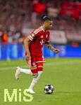 06.05.2026, Fussball UEFA Championsleague 2025/2026: Halbfinale Rückpiel,  FC Bayern München - Paris St. Germain, in der Allianz-Arena München, Michael Olise (FC Bayern München) am Ball 