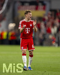 06.05.2026, Fussball UEFA Championsleague 2025/2026: Halbfinale Rückpiel,  FC Bayern München - Paris St. Germain, in der Allianz-Arena München, Joshua Kimmich (FC Bayern München) feuert an