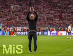 06.05.2026, Fussball UEFA Championsleague 2025/2026: Halbfinale Rückpiel,  FC Bayern München - Paris St. Germain, in der Allianz-Arena München,  Schlussjubel Trainer Luis Enrique (FC Paris Saint-Germain) 