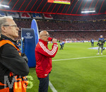 06.05.2026, Fussball UEFA Championsleague 2025/2026: Halbfinale Rückpiel,  FC Bayern München - Paris St. Germain, in der Allianz-Arena München, Stadionsprecher Stephan Lehmann am Mikrofon 