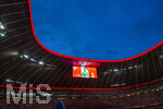 06.05.2026, Fussball UEFA Championsleague 2025/2026: Halbfinale Rückpiel,  FC Bayern München - Paris St. Germain, in der Allianz-Arena München, Torwart Manuel Neuer (FC Bayern München) auf der Anzeigetafel.