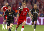 06.05.2026, Fussball UEFA Championsleague 2025/2026: Halbfinale Rückpiel,  FC Bayern München - Paris St. Germain, in der Allianz-Arena München, v.li: Warren Zaire-Emery (FC Paris Saint-Germain) gegen Josip Stanisic (Bayern München) 