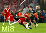 06.05.2026, Fussball UEFA Championsleague 2025/2026: Halbfinale Rückpiel,  FC Bayern München - Paris St. Germain, in der Allianz-Arena München, v.li: Willian Pacho (FC Paris Saint-Germain) gegen Harry Kane (FC Bayern München) 
